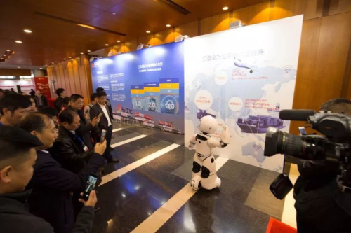 株洲通盛運輸貿(mào)易有限公司,株洲運輸貿(mào)易,船舶代理,建筑裝飾材料,機械設(shè)備配件經(jīng)營